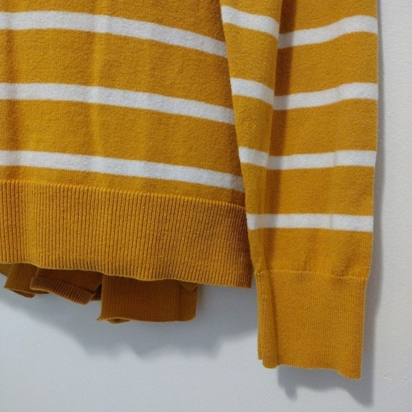 Gap - Striped Mustard Yellow Crewneck Sweater - Picture 7 of 16